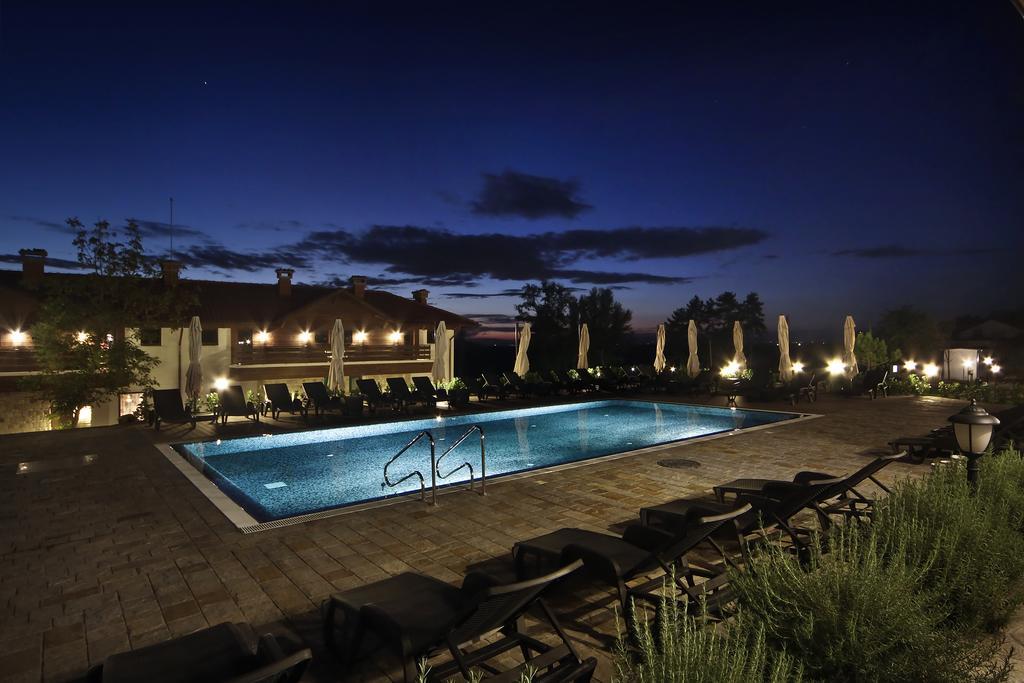 Esterra Vini Guest House Perushtitsa Exterior foto